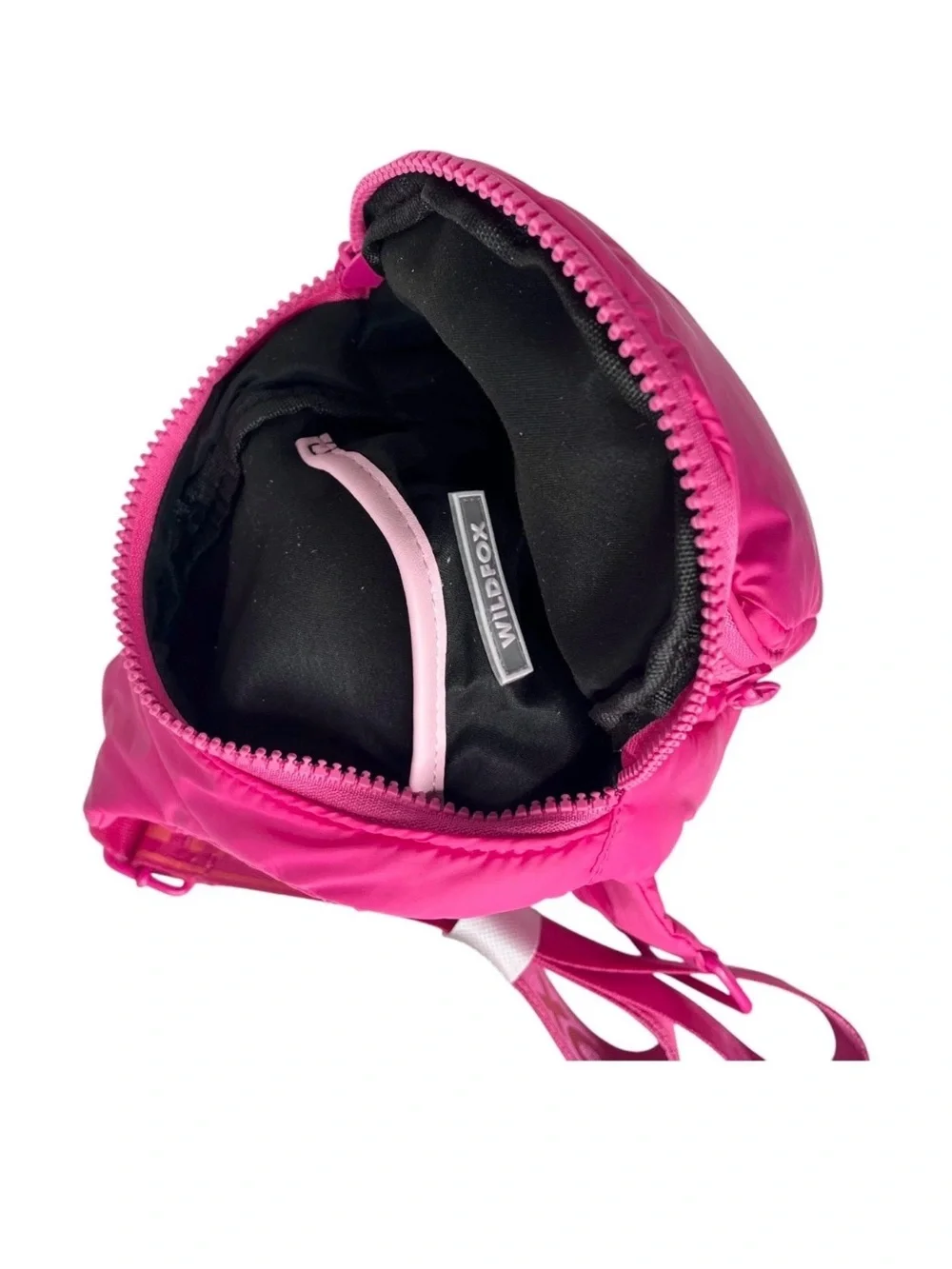 NEW WILDFOX Puffy Crossbody Zip Sling Belt Bag Handbag Travel Pink NewTags $76